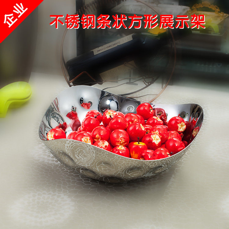 不锈钢锤点锥印平底水果盘