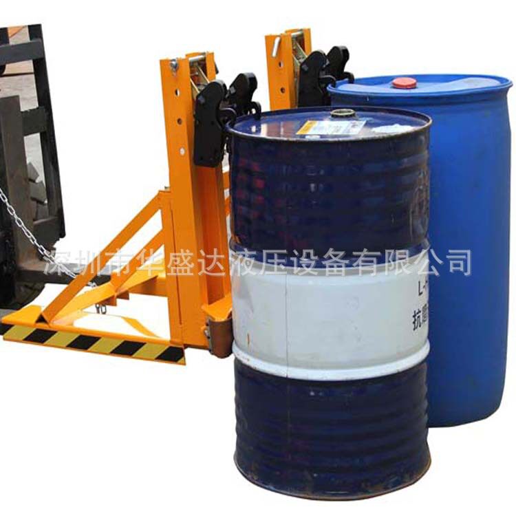 叉车专用油桶夹具DG1000D重型黑头鹰嘴油桶夹抱桶器油桶抓钩