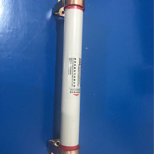 s厂家批发西熔熔断器RN2-35KV/0.5A熔断器