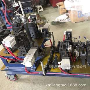 定制焊接工装加紧器恒温三维柔性焊接平台组合工装夹具