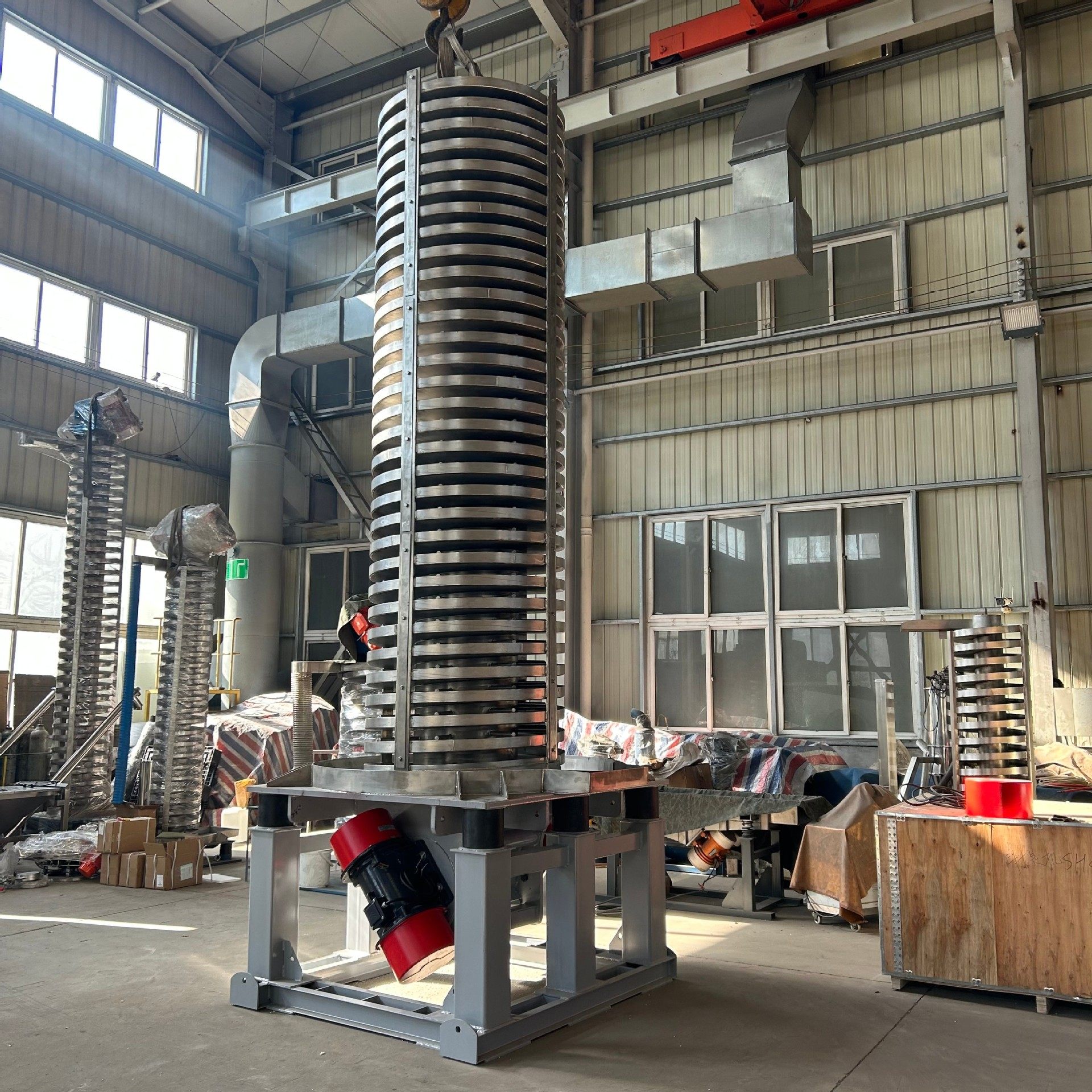 晟图制盐工艺全封闭冷却振动提升机 降温垂直输送设备 产量大效率,搬运/仓储/物流设备,输送机,淘宝优惠券,粉丝福利购,淘宝优惠卷