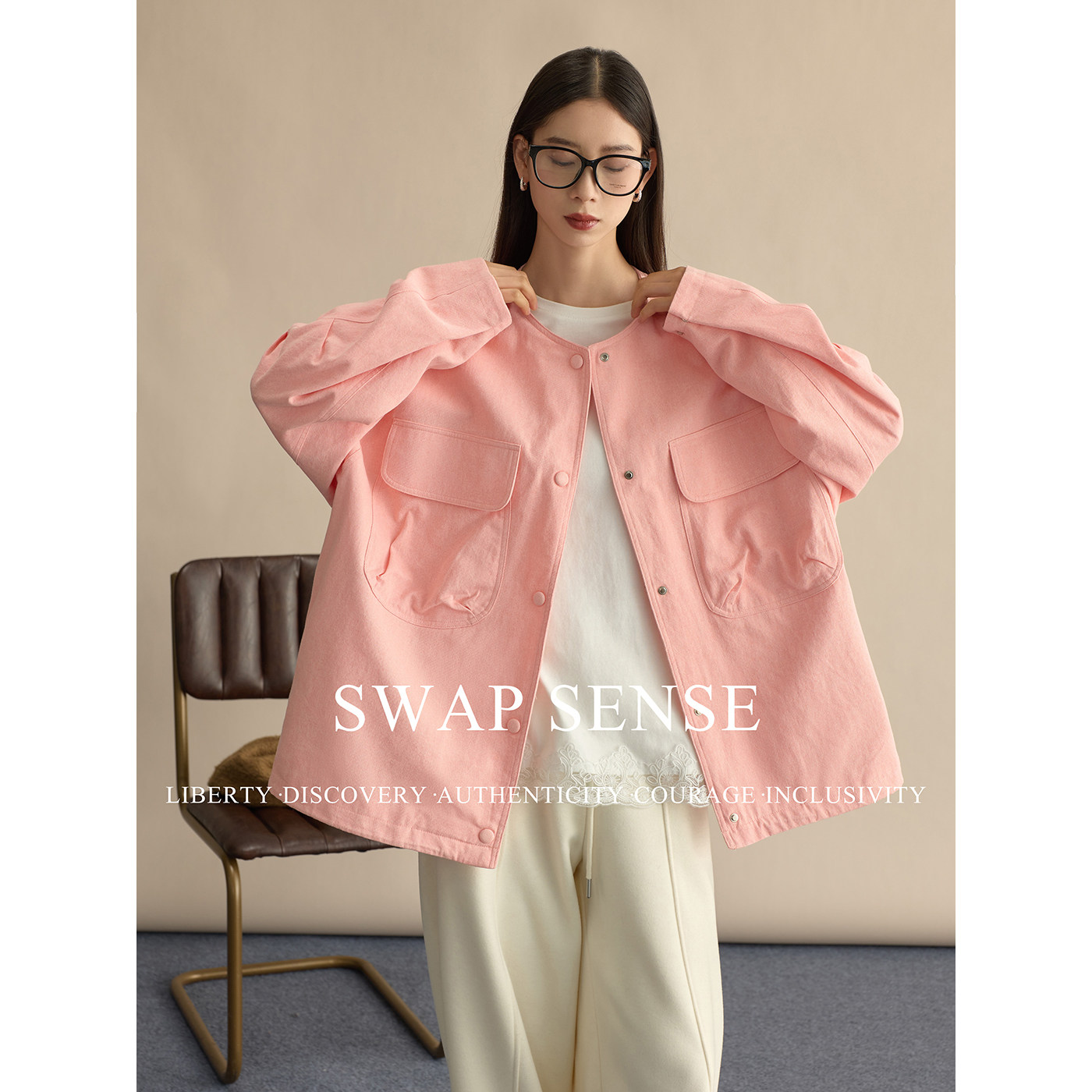 SWAP SENSE粉黛拂云·复古休闲翻领廓形减龄粉色外套2026早春新款,女装/女士精品,短外套,淘宝优惠券,粉丝福利购,淘宝优惠卷