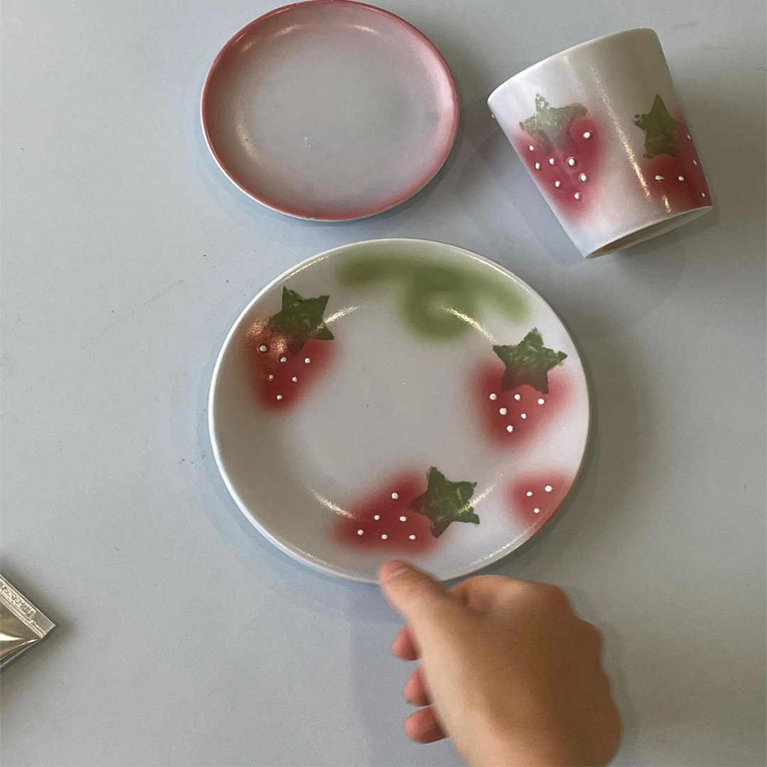 ABOAW可爱草莓印花咖啡杯陶瓷水杯创意手绘风格杯子