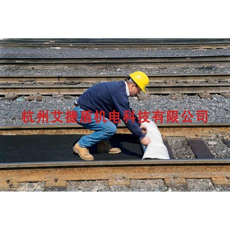 SPC吸b油走道垫TM29/58/30吸液毡吸液毯工业吸油棉垫溢油吸油毡
