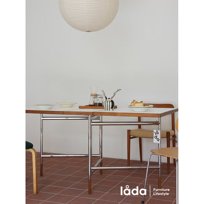 lada 折叠餐桌 floding table 小户型中古白色餐桌