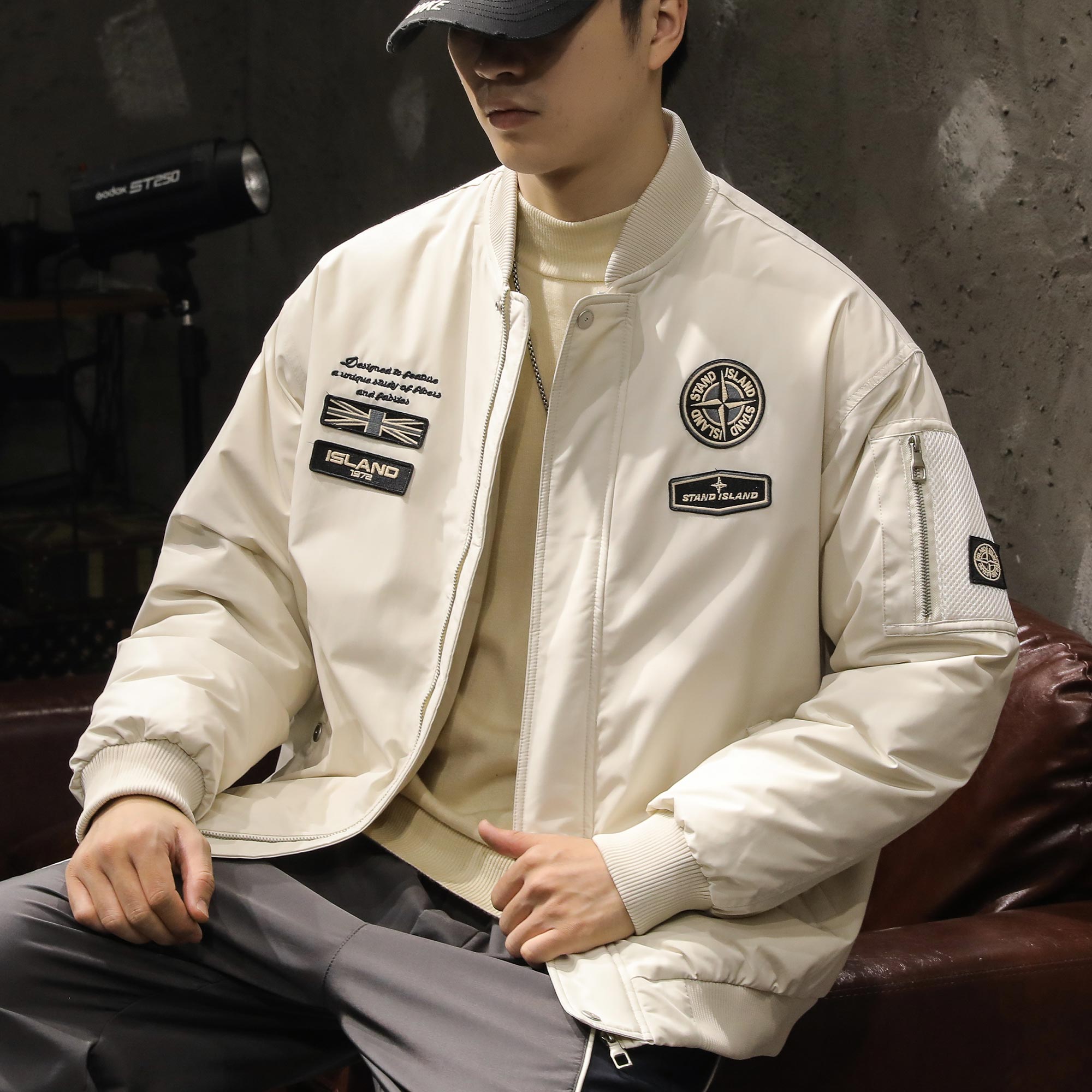 棒球领白鸭绒羽绒服男冬季短款加厚白色外套2025爆款保暖抗寒新款