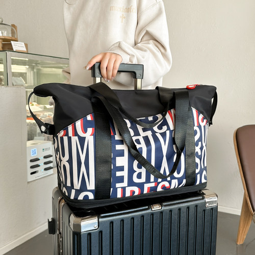 大容量手提旅行包运动健身包收纳