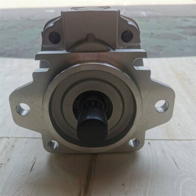 适用于D85E-SS-2n9/PX推土机齿轮泵705-11-38010 工作泵 双联泵