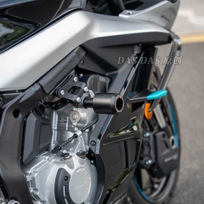 适用于春风675SjR-R 防摔球保险杠 675sr摩托车护杠防护改装配件