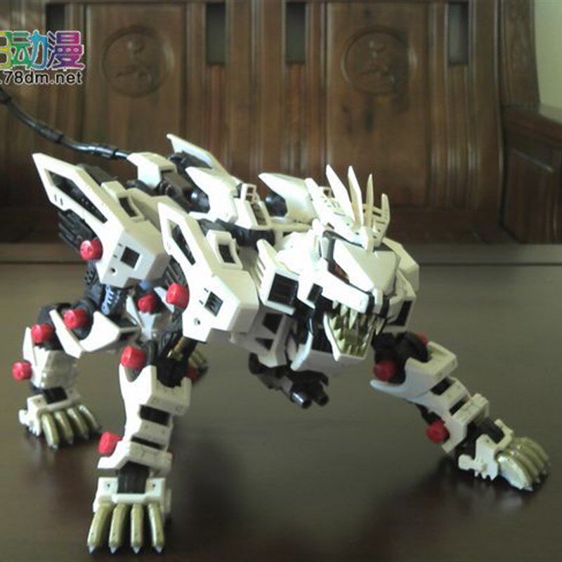 现货 BT 黑骑士 白色 零式长牙狮 JS022 机械兽 1/72 拼装模型