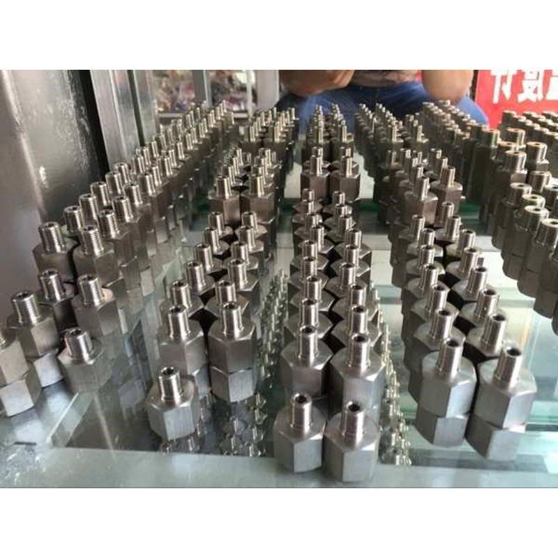 压力表转换接头m20Xk1.5M14X1.5转1分2分3分18X1.5M10X1仪表表接