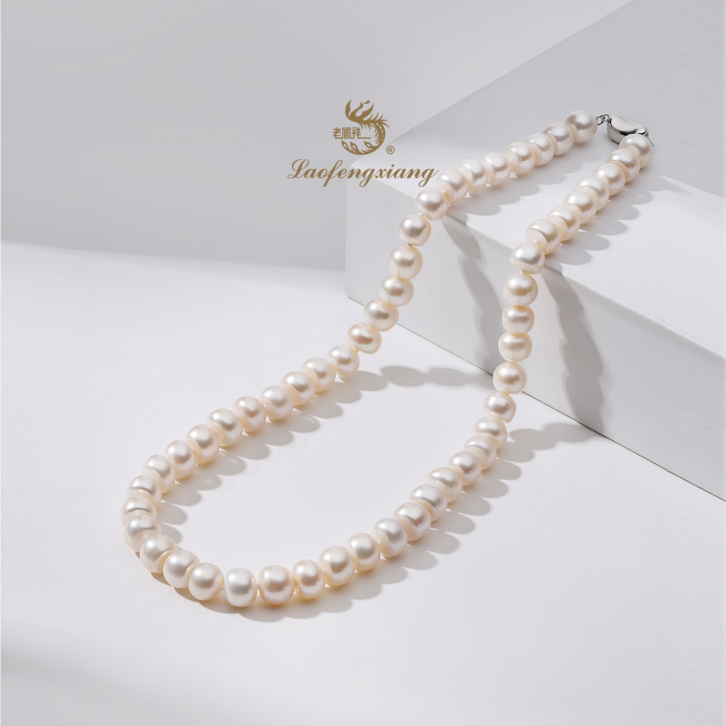 老凤祥S925银珍珠项链扁圆全珠链