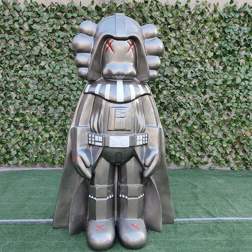 网红卡瓦斯公仔雕塑大摆件玻璃钢商场店面客厅潮流美陈装饰品