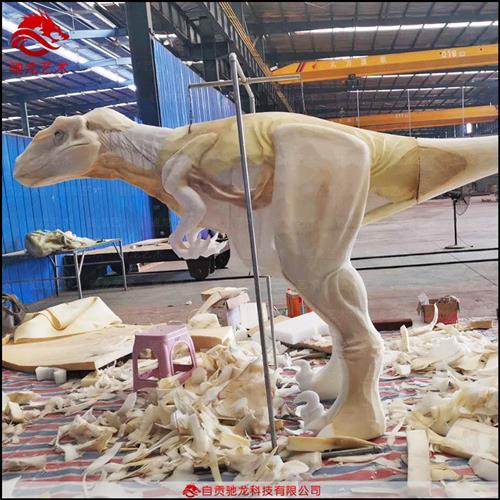 牛魔王怪兽表演衣服定制高仿真人偶操控表演道具机模定制厂家