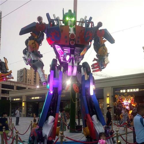 源头工厂定制加工金属雕塑美晨道具变形金刚机器人模型摆件镂空