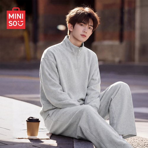 名创优品衣服男款一整套