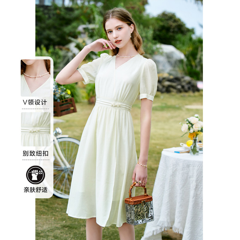 betu百图女装2025夏季新款新中式国风盘扣短袖V领A字连衣裙子