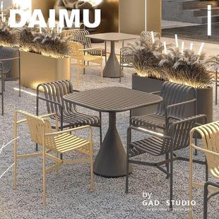 网红户外桌椅休息区休闲椅子咖啡厅酒吧外摆商用铁艺露天桌子简约