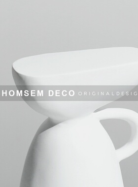 简约现代轻奢创意卡通摆件样板房间售楼处软装饰S品家居客厅电视