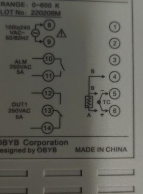 TC4H OBYB温度控制器 TC4H-Q1TC TC4H-R1TC Q1TC TC4M TWC4S TC4L