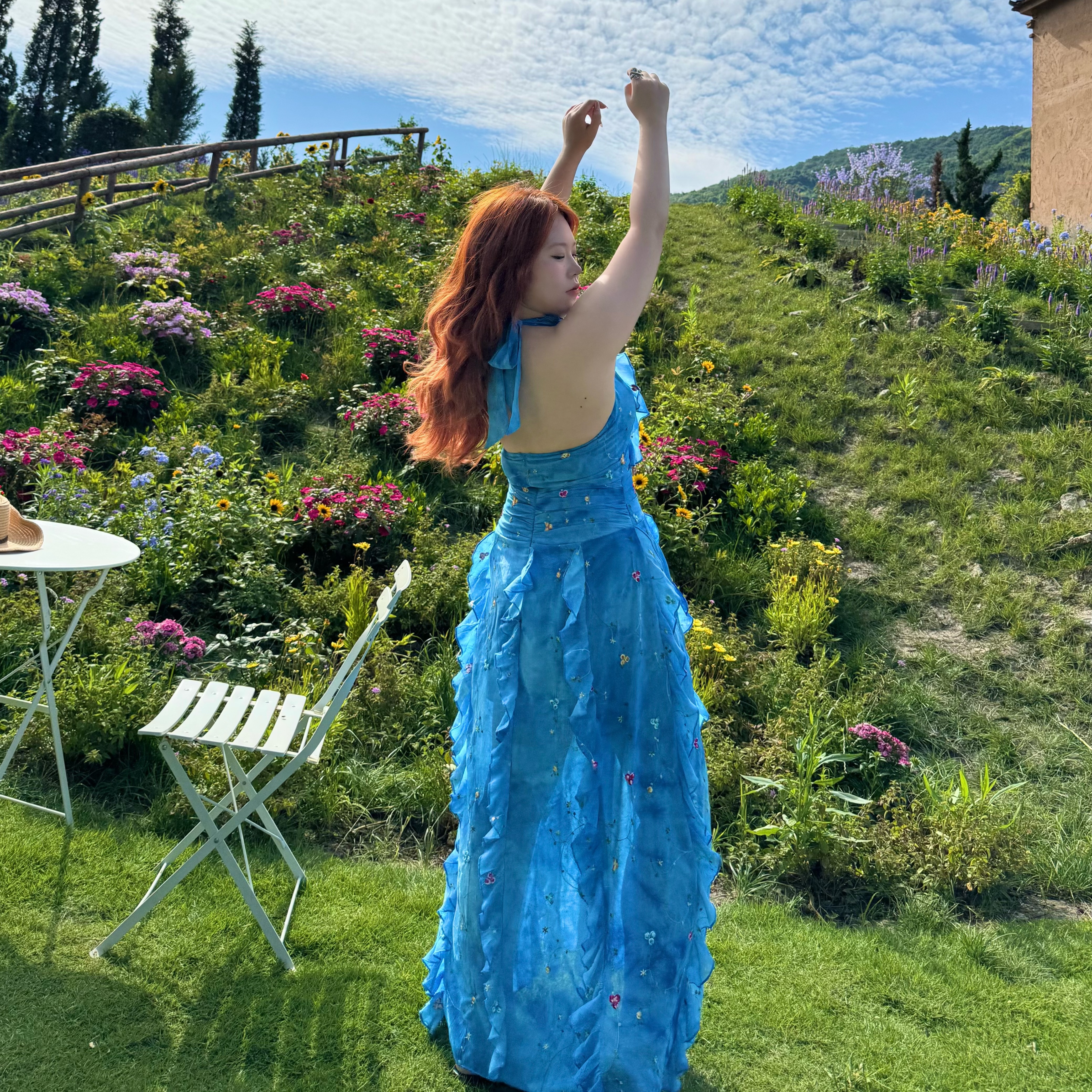 微胖夏日海边度假挂脖开叉连衣裙