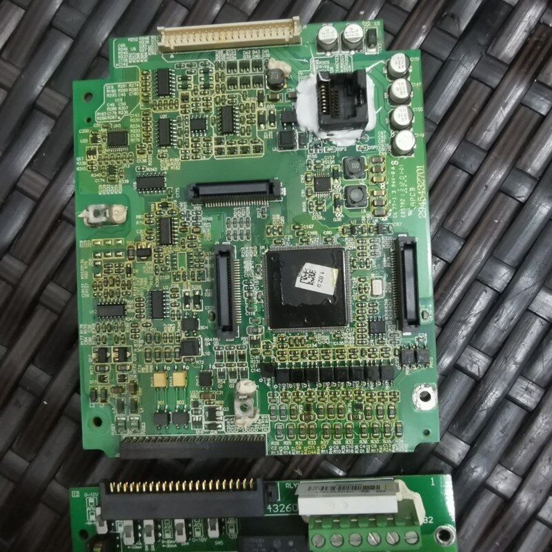 台达变频器C2000 CP2000配件22KW 30KW 37KW主板驱动板电容板