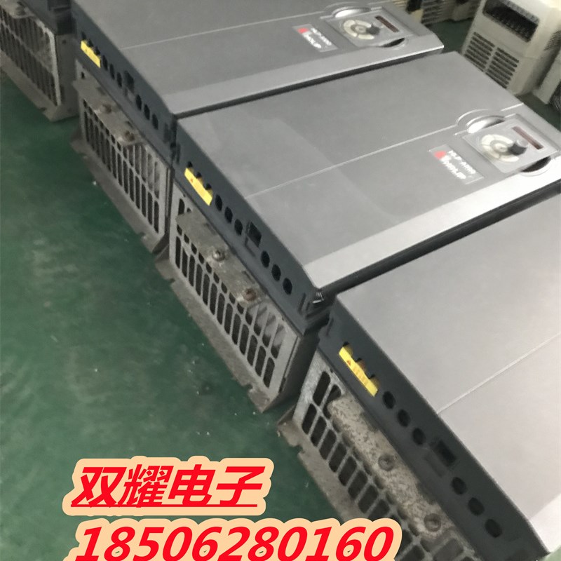 海利普变频器HLP-A系列 HLP-A10018D543P20 18.5KW 380V 实物拍摄