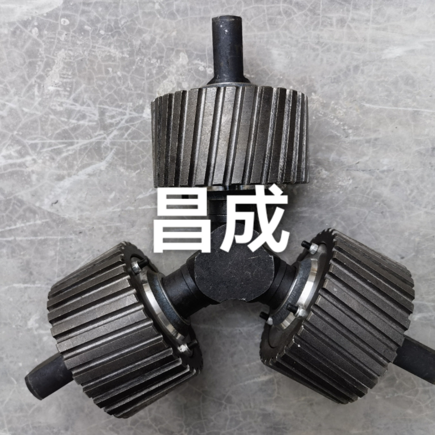 饲料颗粒机压轮总成小型家用制粒机配件造粒机压辊总成型号大全