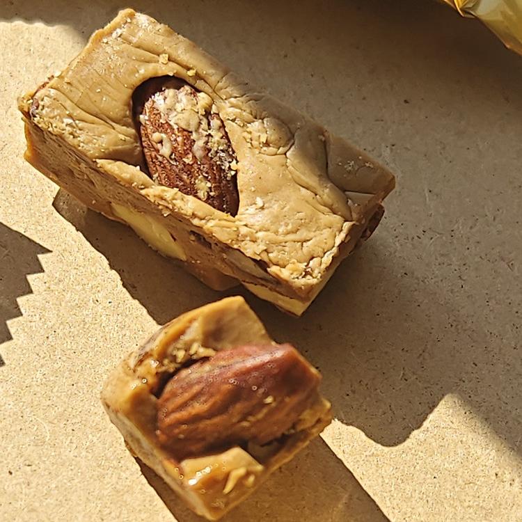 海盐太妃糖手工现做2罐装 40年老师傅手艺扁桃仁