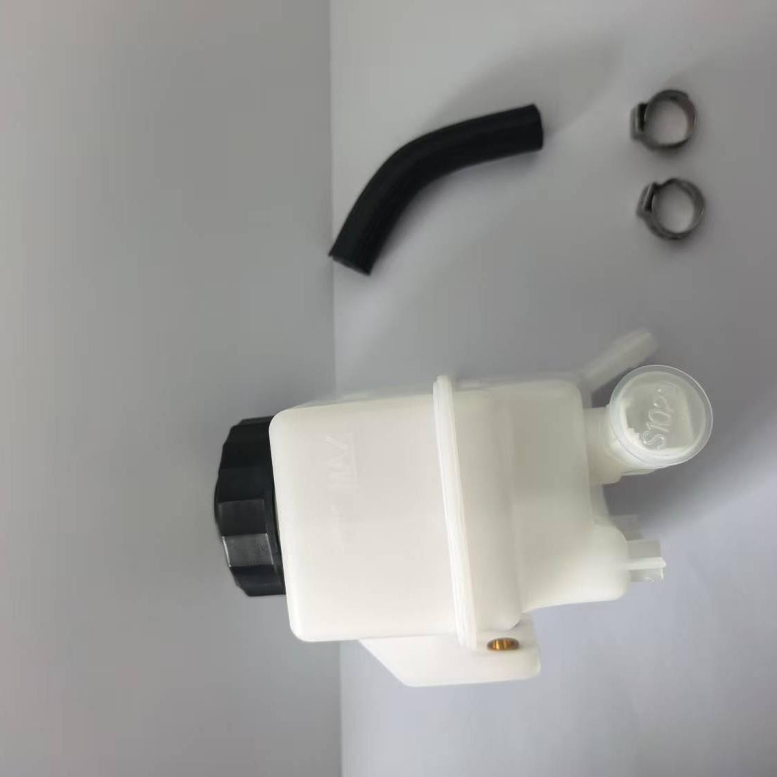 适用斯堪尼亚储液罐刹车离合器油壶油187894328254052340075