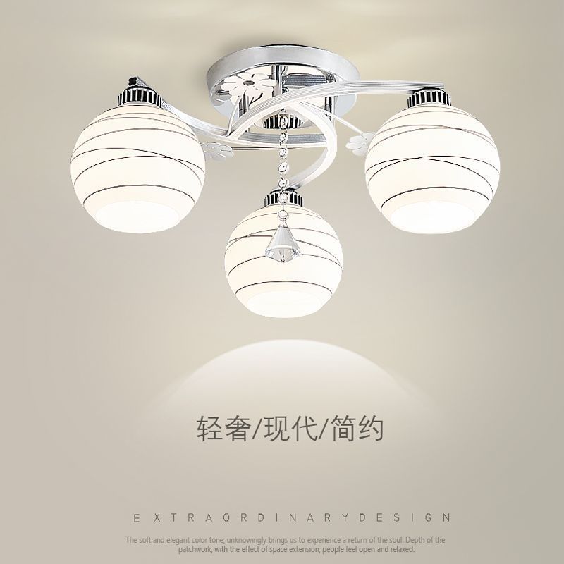 餐厅吊灯三头卧室灯2025年新款简约现代房间灯轻奢餐桌饭厅吸顶灯