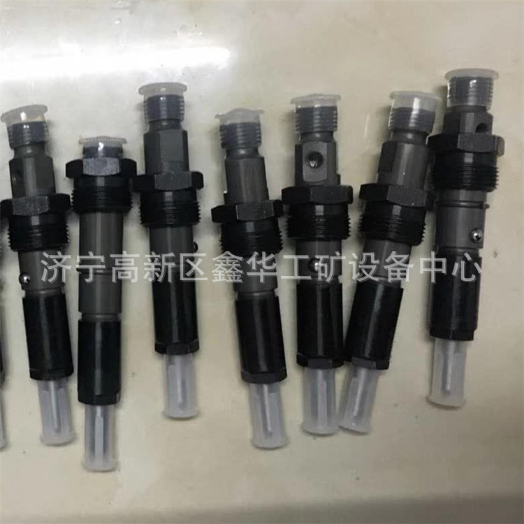 6D102E发动机喷油器6738-11-30900432133864用于PC200PC220-6
