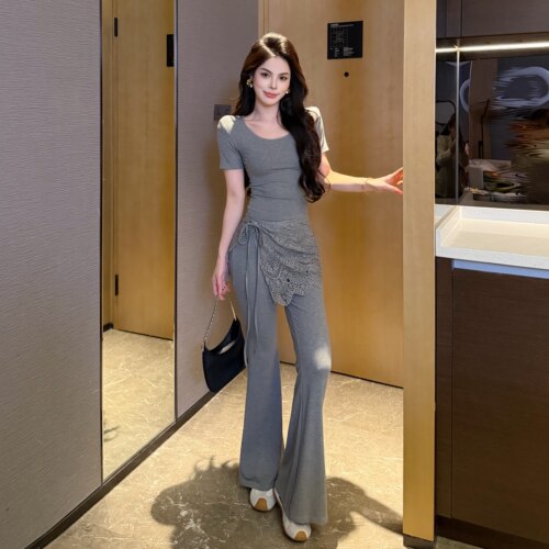 小众设计感棉感亲肤透气三件套套装上衣+微喇裤+屁帘