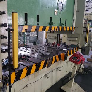 AYX50冲床光电四级光电保护装置双重自检安全光栅光幕传感器莱恩