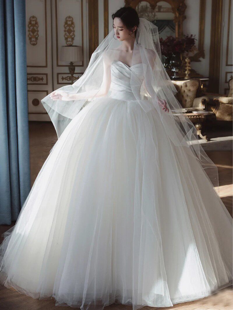 新品新款缎面抹胸主婚纱简约齐地B显瘦赫本风韩式蝴蝶结法式轻纱