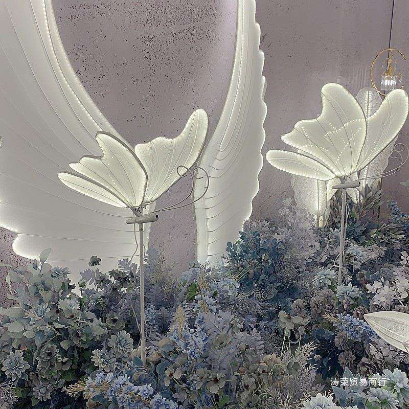 2025婚庆道具蝴蝶翅膀吊顶装饰婚礼舞台吊灯T台路引摆件台甜品