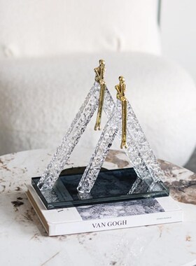 现代简约顶峰三角水雕nZ1002677塑桌面摆件客卧室玄关晶视柜家厅