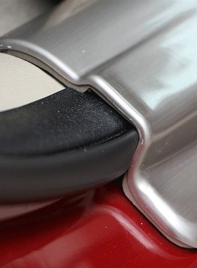 2003-1f6款别克新凯越专用不锈钢迎宾踏板 Excelle内外一体门槛条