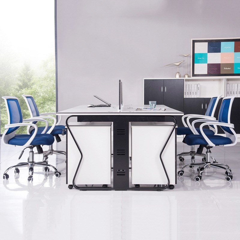 2人位屏风隔断办公职员桌直供 简约4人位黑白时尚板式办公桌