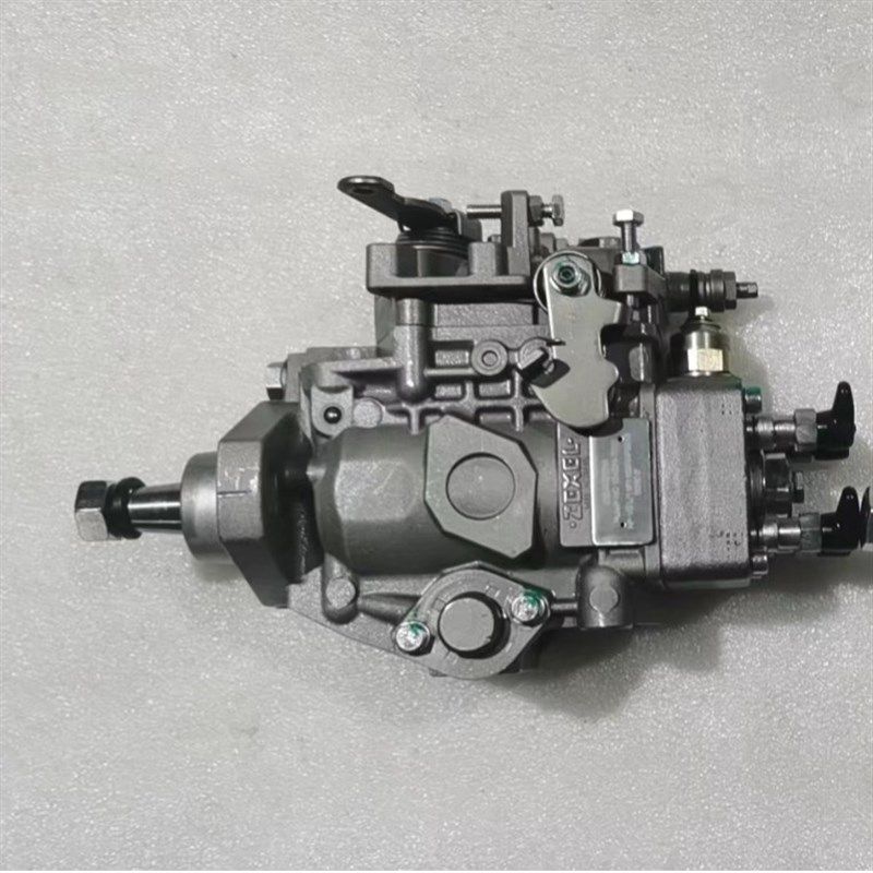 6734-71-1240发动机机104662-4010 VE燃油喷射泵