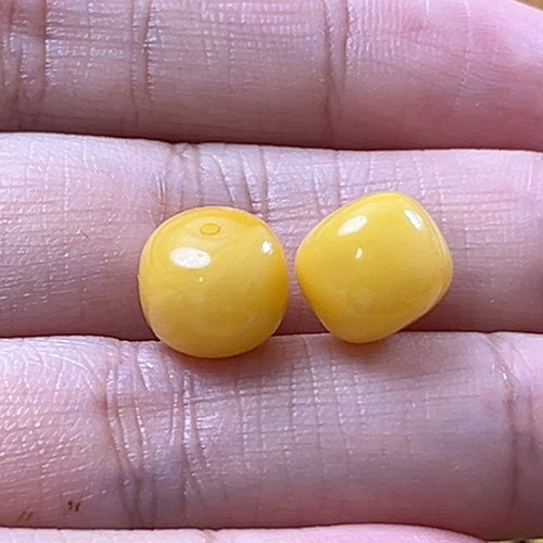 卡10！蜜蜡鸡油黄老型珠一组