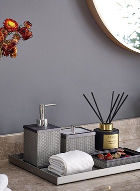 轻奢样板房皮质相框简r约编织纹皮革卫浴四件套软装搭配套装