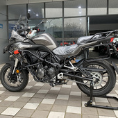 适用于金鹏TRK502X摩托车加装 F保护杠保险杠加强型护杠包围杠