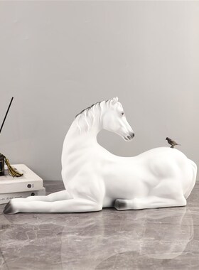 欧式创意抽象树脂白色骏马动物雕塑E摆件客厅书房酒店玄关家居饰