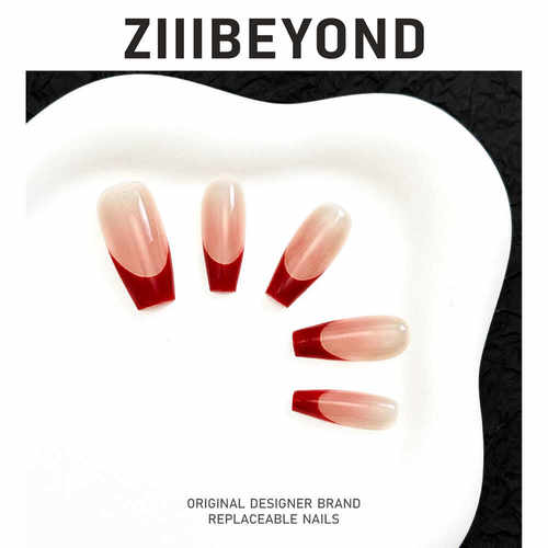 穿戴甲再变粉色温柔甜美风