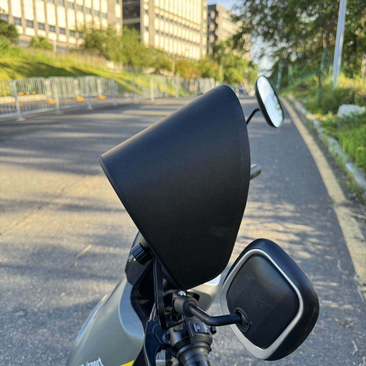 冬季电动摩托骑手手机支架防雪防冻罩遮阳挡雨送餐导航保护套