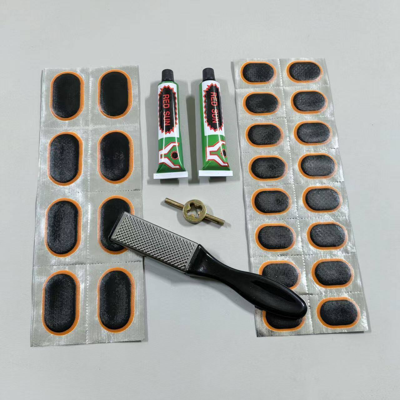 自行车骑行维修配件摩托免胶水补胎贴片内胎修补补丁便携补胎套装