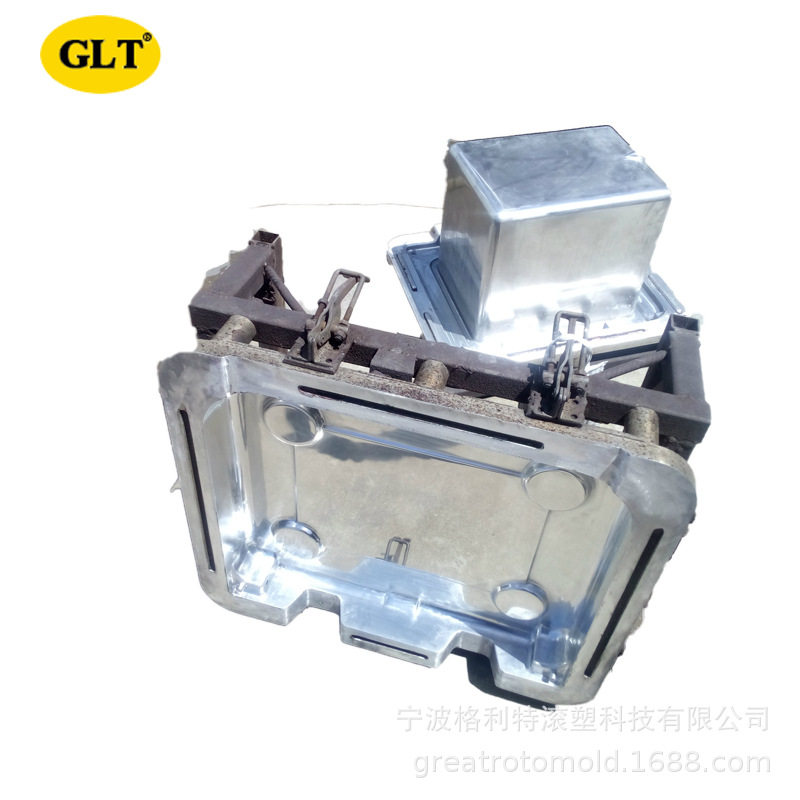 厂家生产滚塑箱模具 军绿色野外器材箱模具 运输物资箱模具定 制