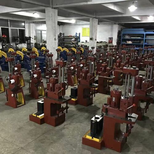 TM807A镗磨缸机TM807A cylinder boring machine