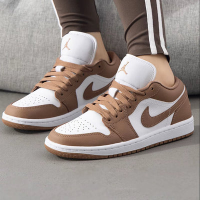 NIKE耐克女鞋Air Jordan 1 Low AJ1舒适百搭板鞋复古休闲板鞋